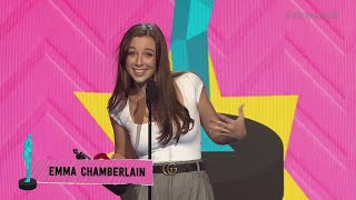 Emma Chamberlain cringy Streamy Awards Speech [upl. by Merta]